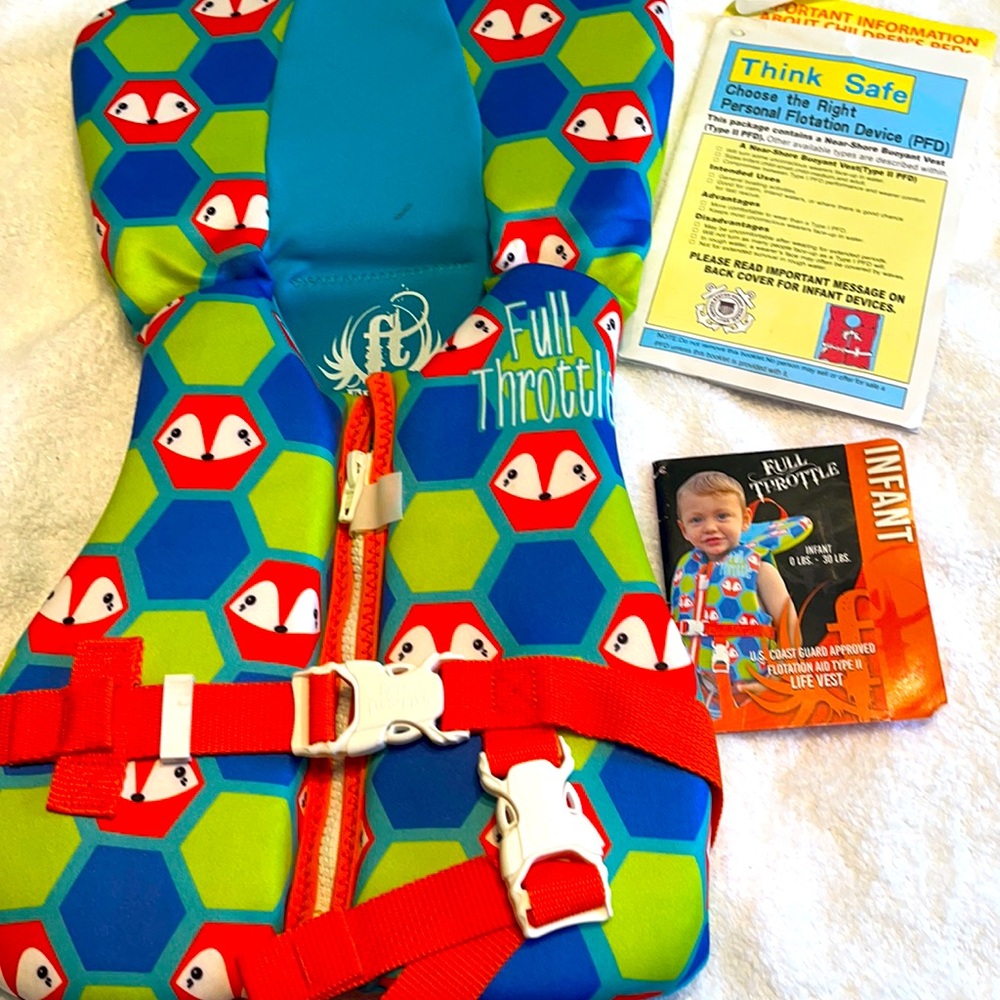 Life vest for infant 0-30 lbs